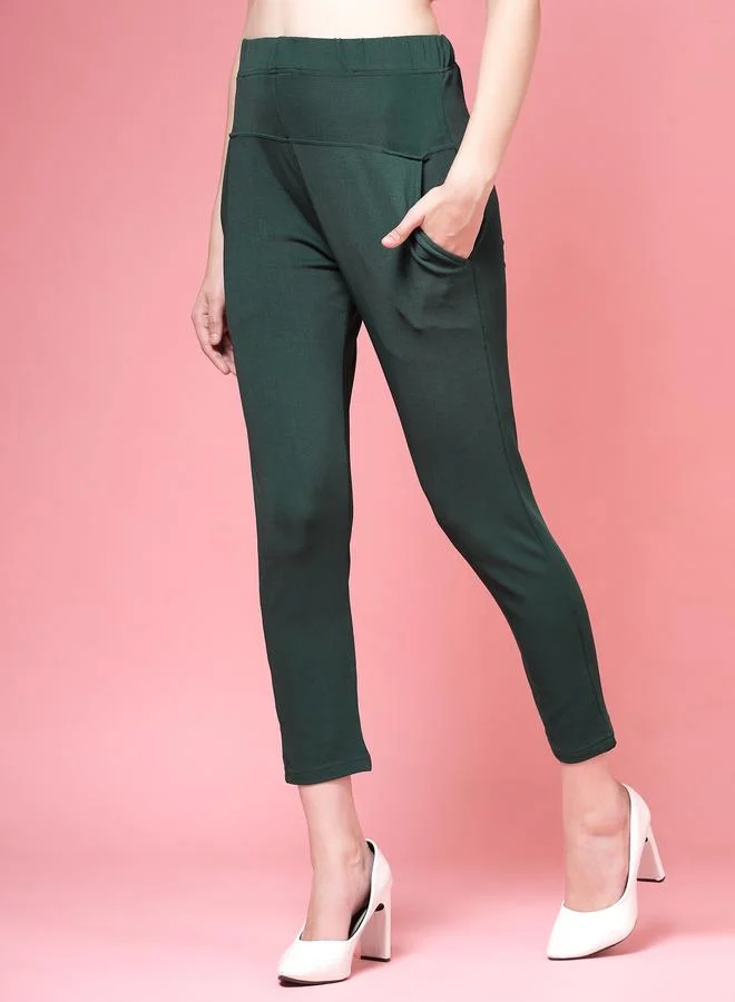 بوز PAUSE Women Green Solid High-Rise Cropped Skinny Pants