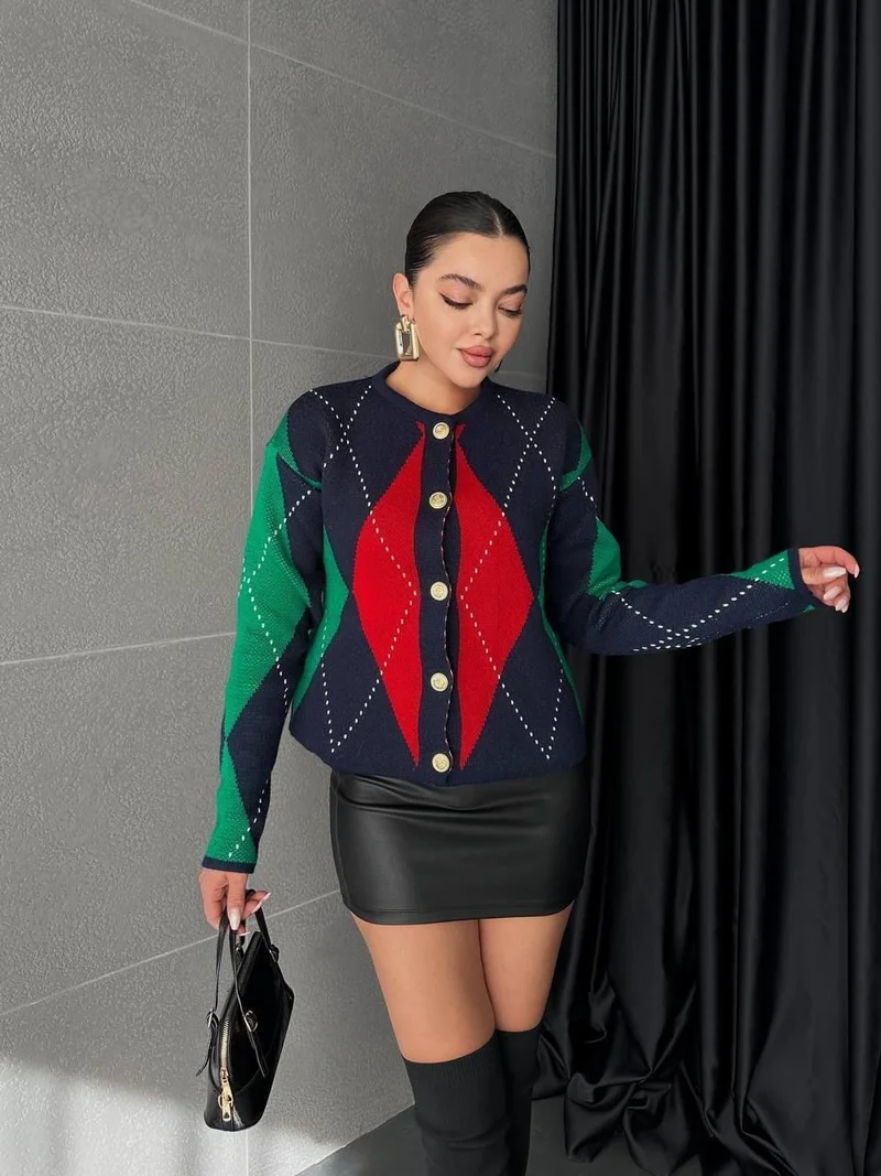 Ded Collection Women's Diamond Patterned Button Detailed Navy Blue Stylish Knitwear Cardigan