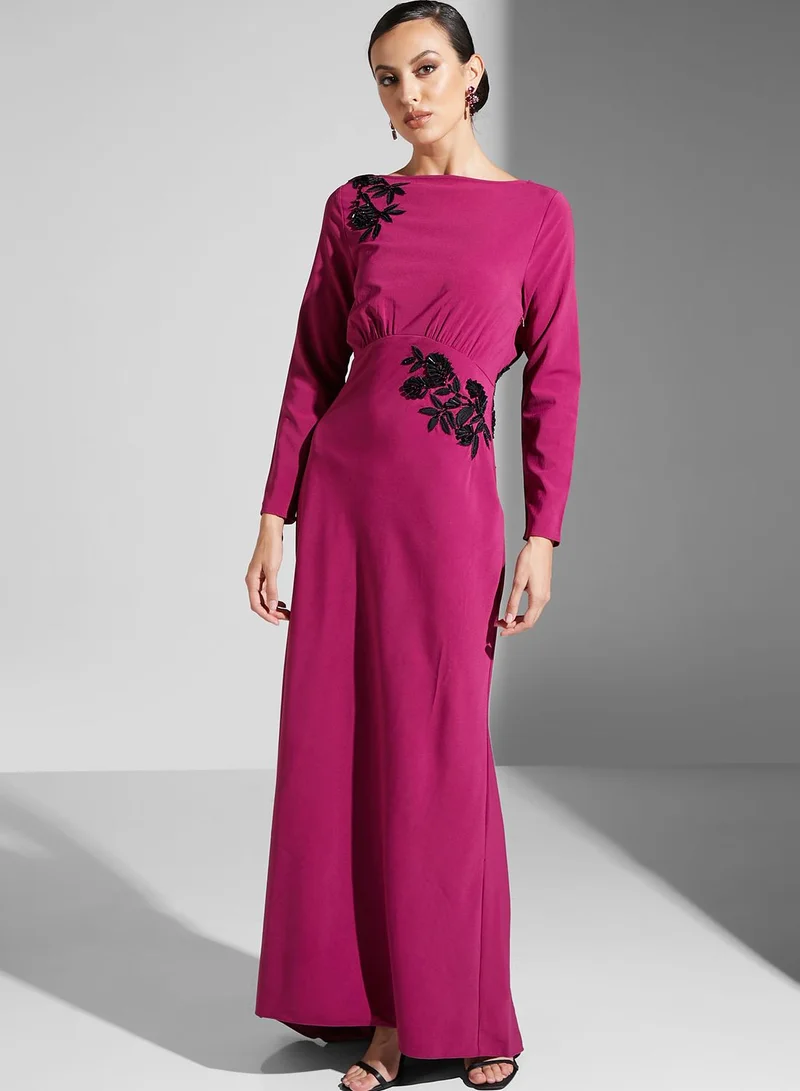 Hope & Ivy Tie Detail Embroidered Dress