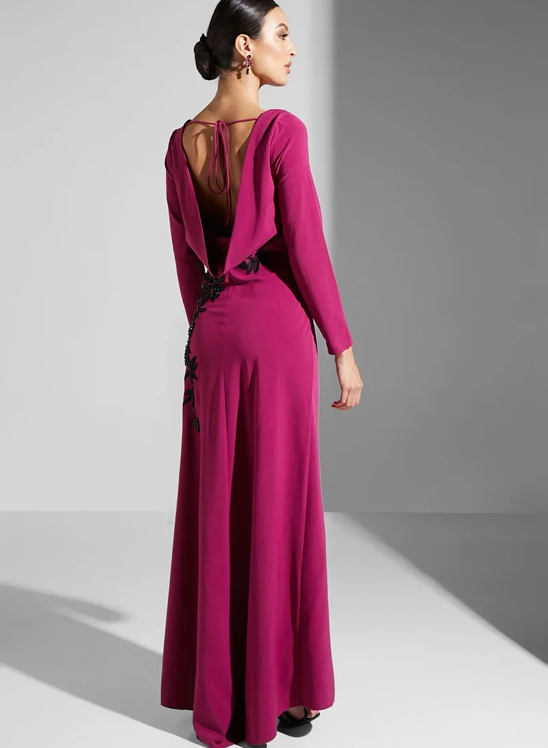 Hope & Ivy Tie Detail Embroidered Dress