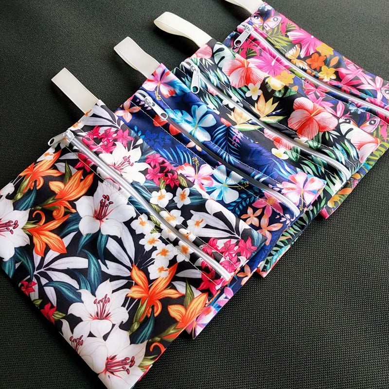 MissC2C Pack 4pcs Waterproof Mini Wet Bags for Menstrual Pads, Maternity Mama Panty Liners,Sanitary Pads, Sanitary Napkin,Wipes, can be Used as Makeup Bags/Purse - Image 3