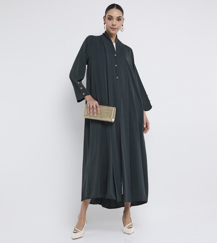 ROZA Elegant Pleated Abaya with Star Brooch - Image 5