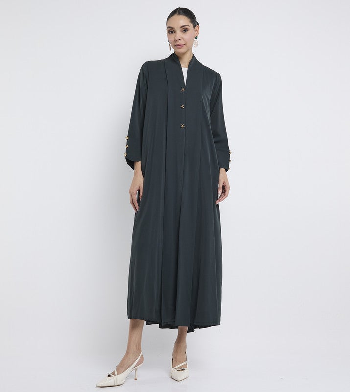ROZA Elegant Pleated Abaya with Star Brooch - Image 1