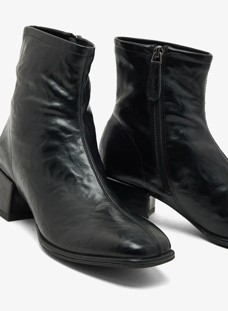ELLA Block Heel Chelsea Boots