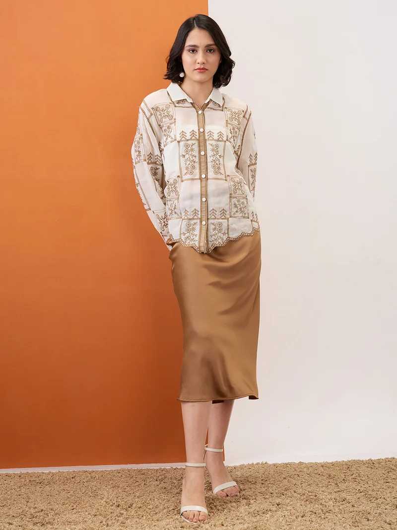 جلو باص Women Beige Floral Embroidered Collared Neck Bell Sleeves Scalloped Hem Shirt
