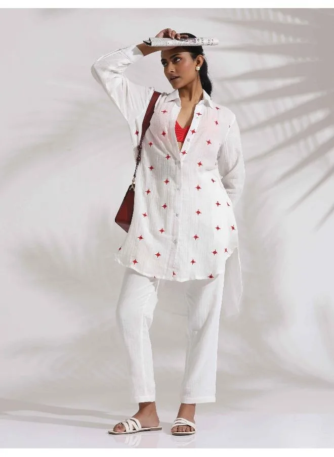 ترو برونز trueBrowns White Cotton Embroidered Kurta Co-ord Set