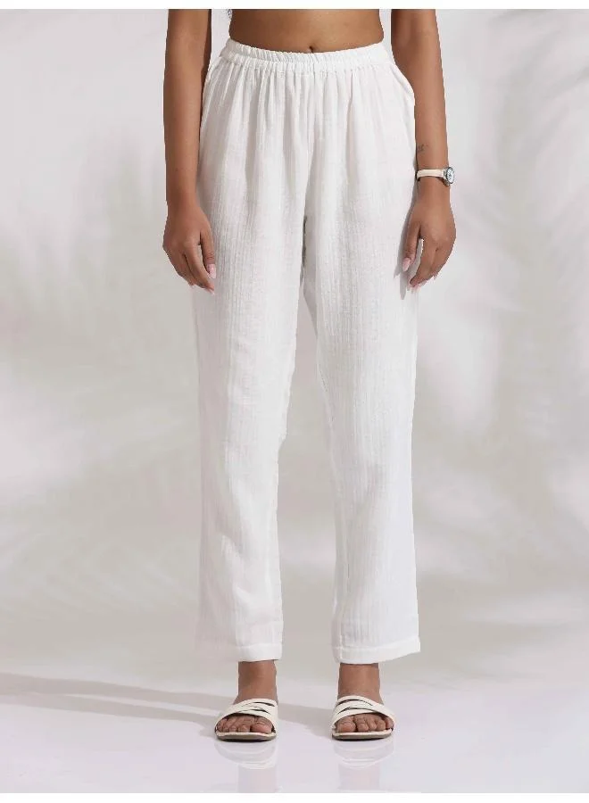 ترو برونز trueBrowns White Cotton Embroidered Kurta Co-ord Set