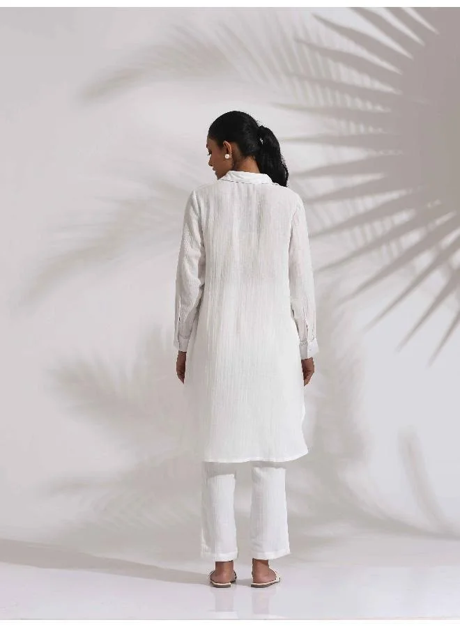 ترو برونز trueBrowns White Cotton Embroidered Kurta Co-ord Set