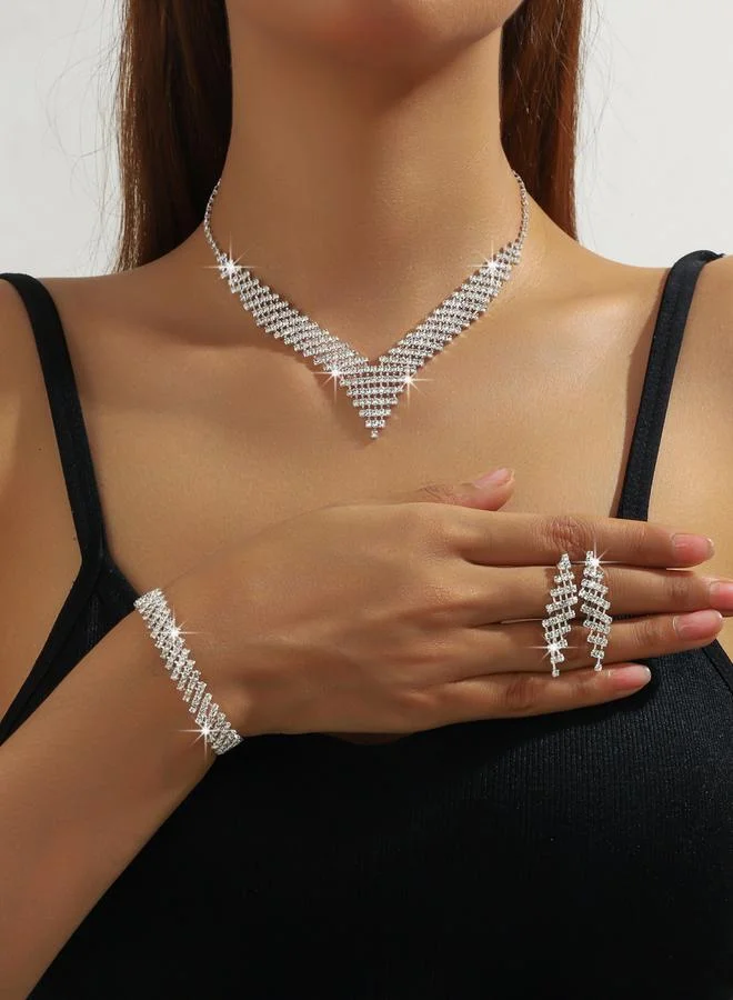 تايك تو مجموعة من قلادة وسوار وأقراط مرصعة بأحجار الراين