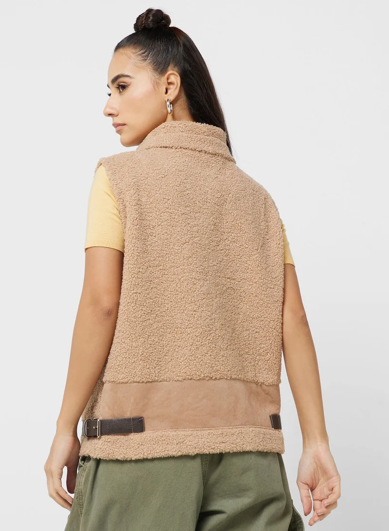Ginger Urban Minx Sleeveless Borg Jacket