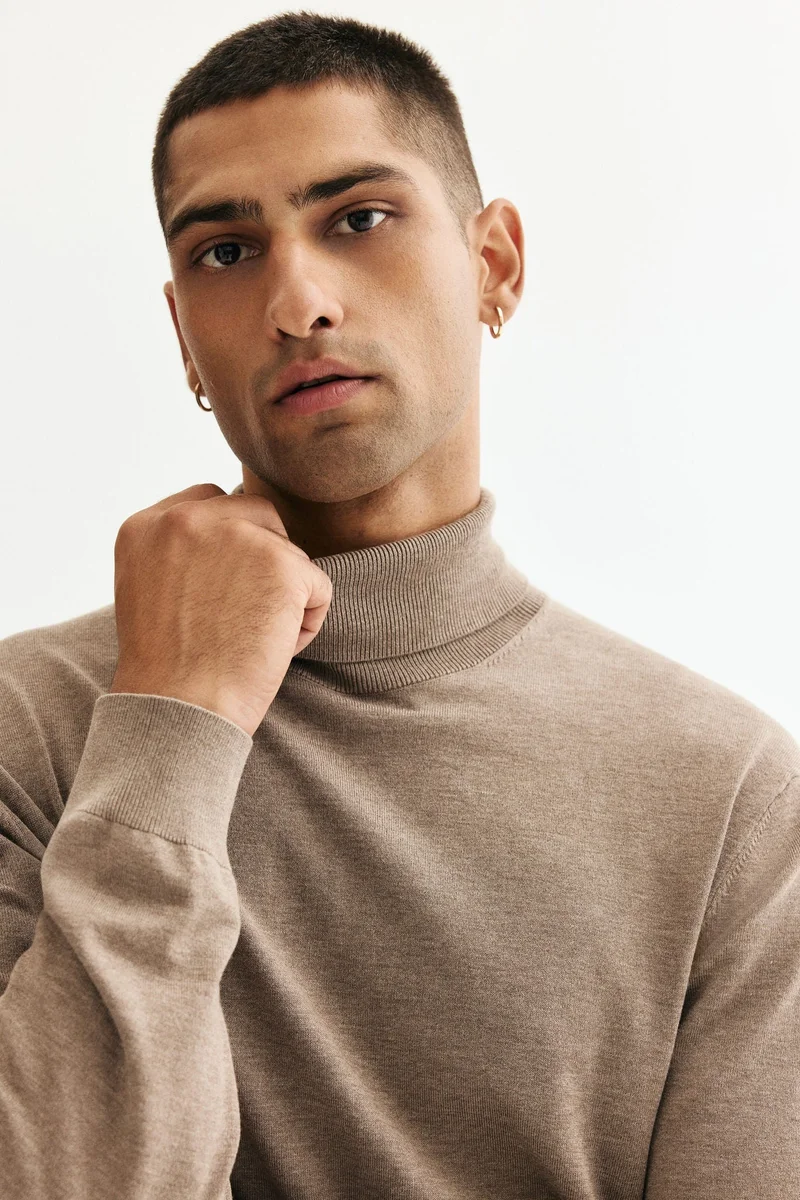 اتش اند ام كنزة بقبة بولو وقصّة عادية