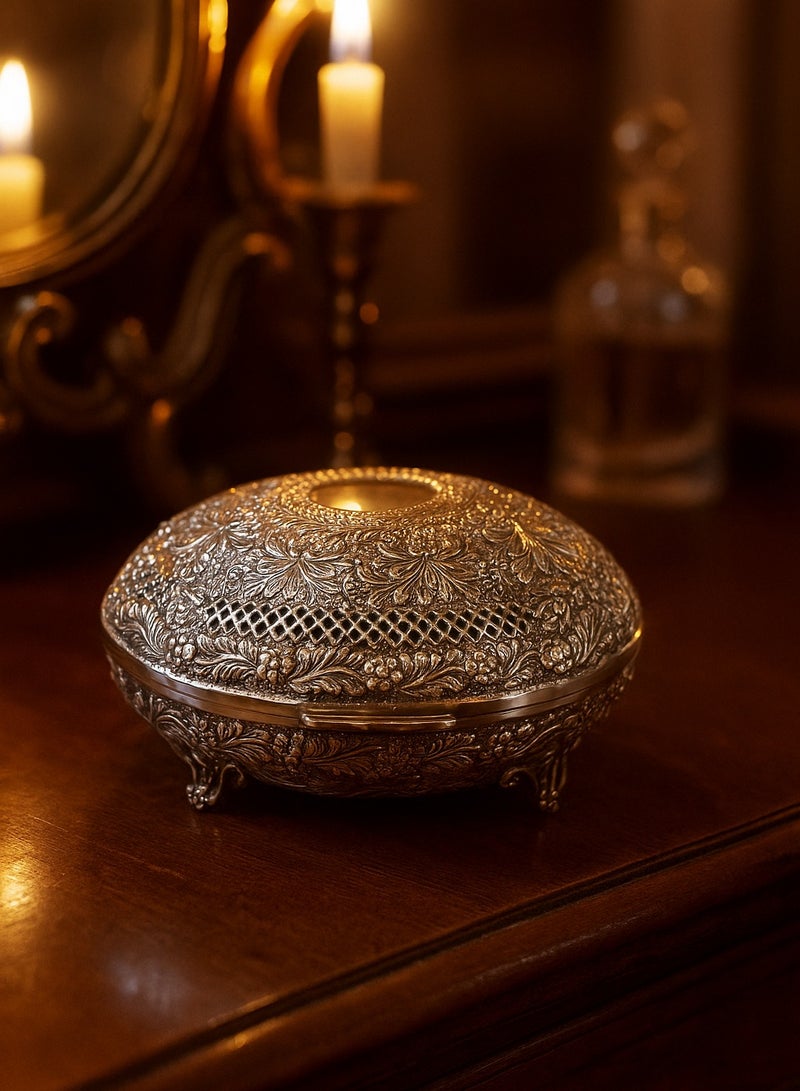 أوديسي علبة حلوى بيضاوية من فضة خالصة بنقوش وردية (DSC6617) - Image 3