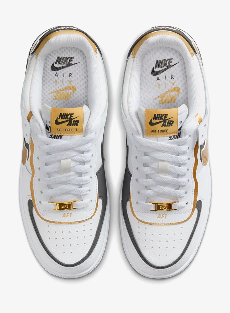 نايكي أف شادو