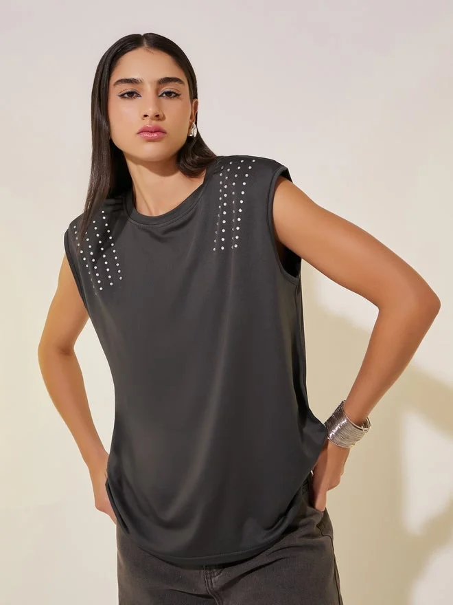 تايك تو تيشيرت بدون أكمام بقصة مريحة مزين بتفاصيل