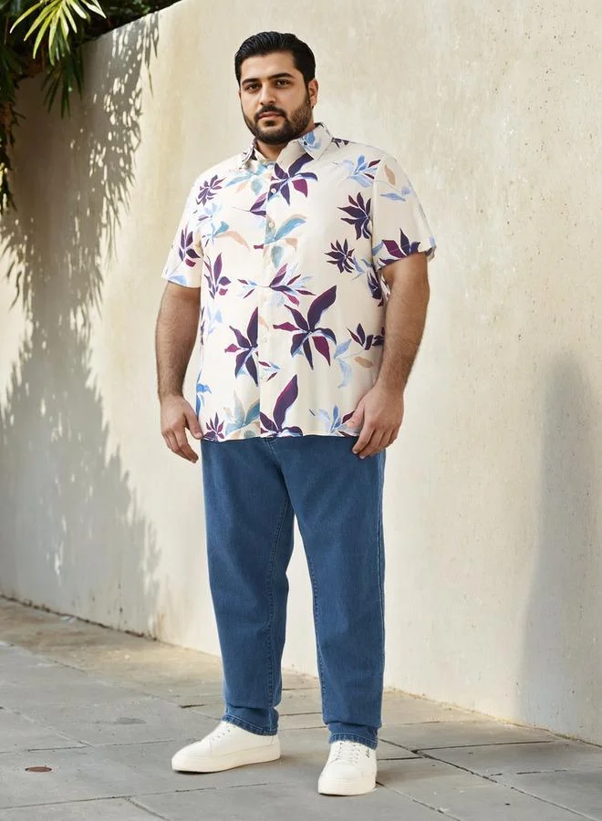 سبلاش فيڤ قميص مقاس كبير بطبعة أوراق شجر بقصة عادية