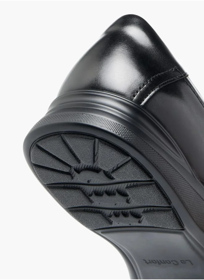 لو كونفورت Mens Solid Derby Shoes With Lace-Up Closure