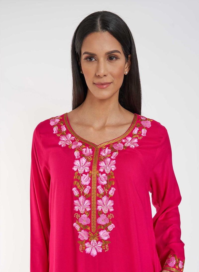 كشخة جلابية مطرزة يدوياً - Image 5