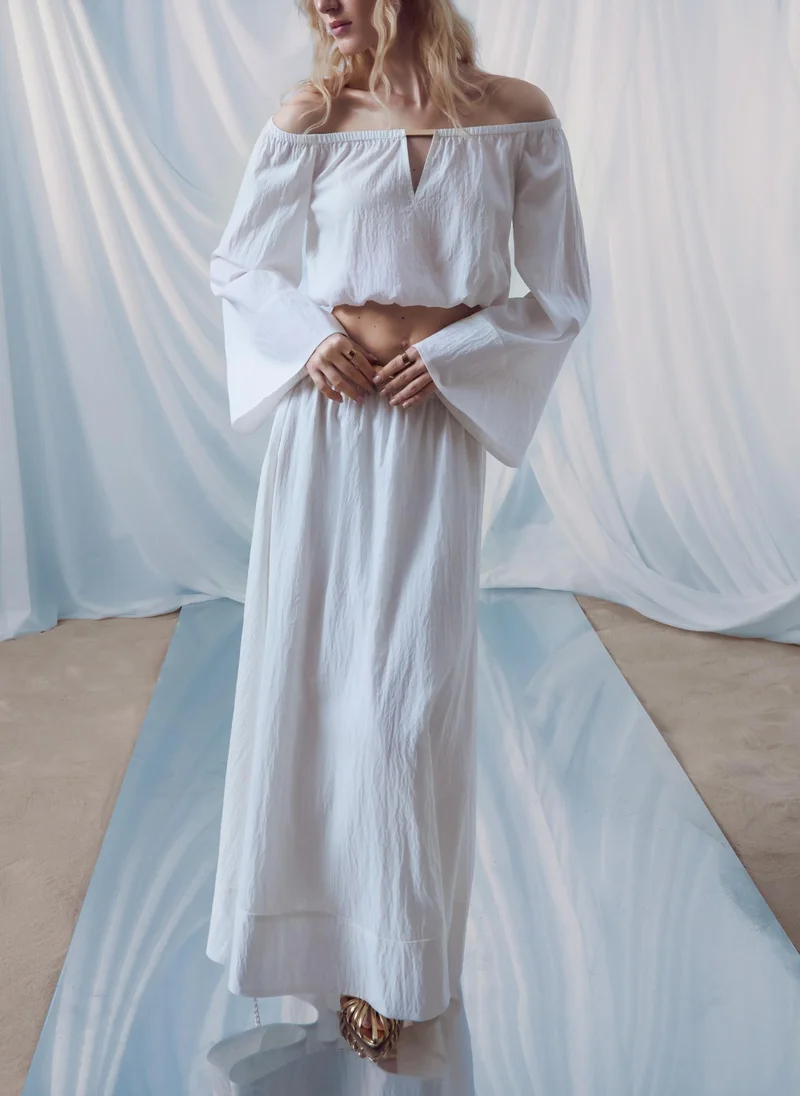 Lichi Flared maxi skirt in textured fabric