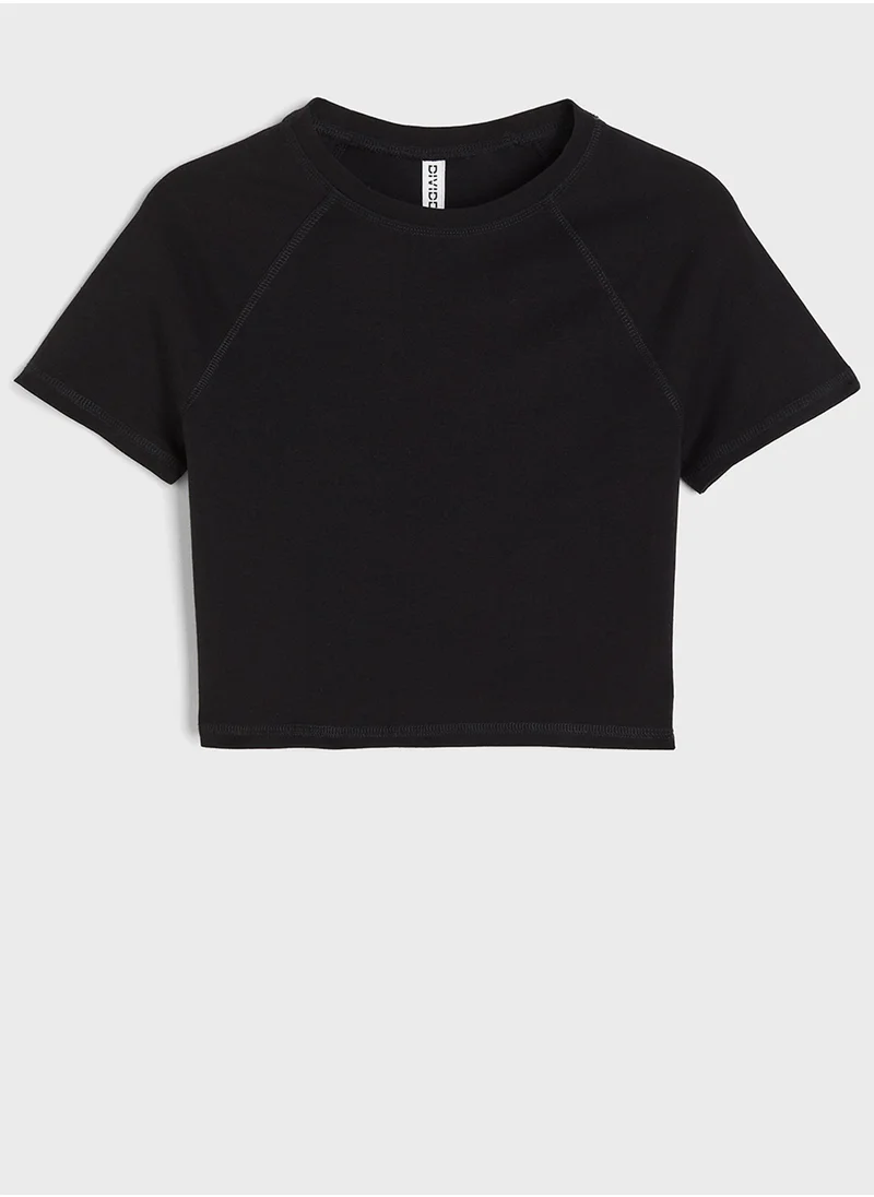 اتش اند ام Crew Neck Crop T-Shirt