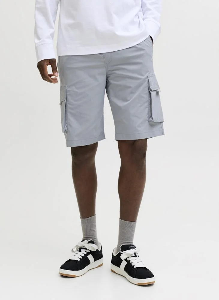 JACK & JONES Relaxed fit cargo jogger shorts