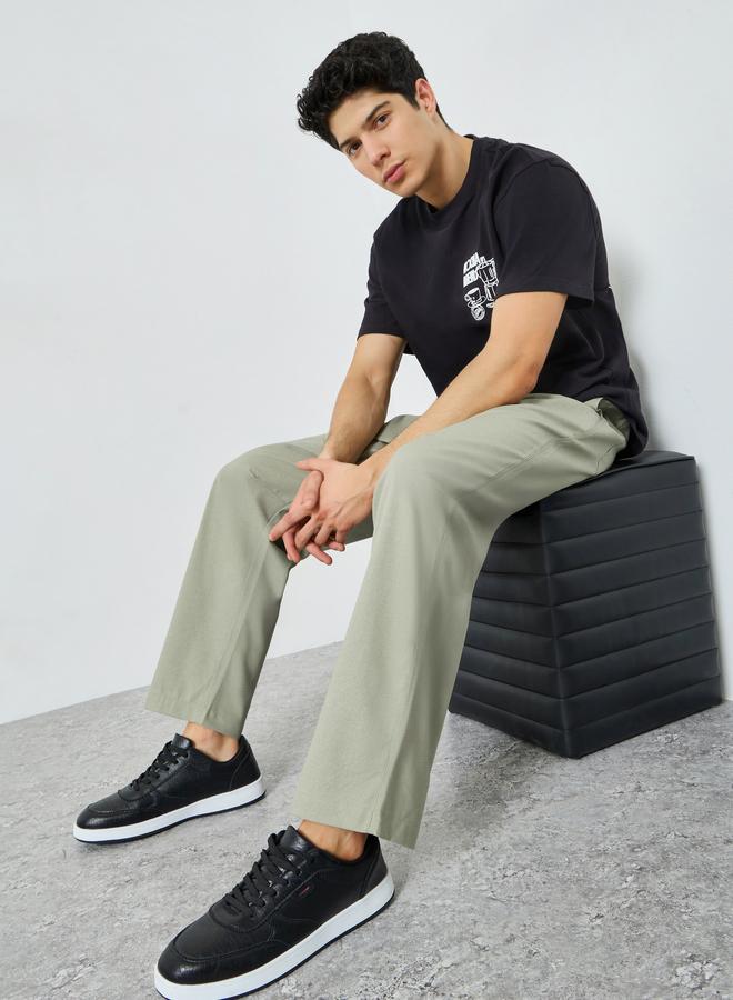 Styli Men Grey Solid Linen Blend Relaxed Fit Trousers - Image 1