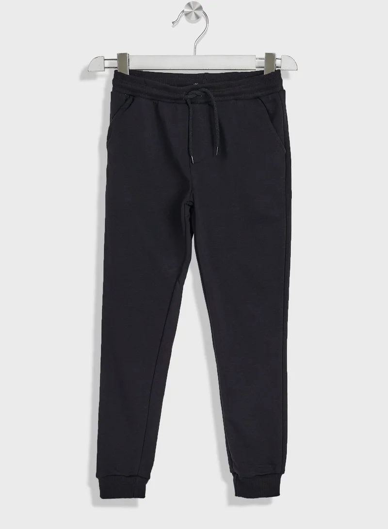 Pinata Boys Text Printed Sweatshirt And Jogger Set
