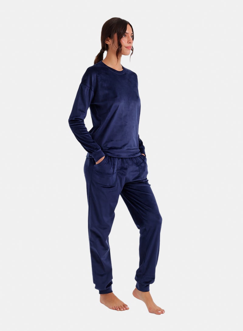 Carina Classic Velvet Pyjama Set - Image 2