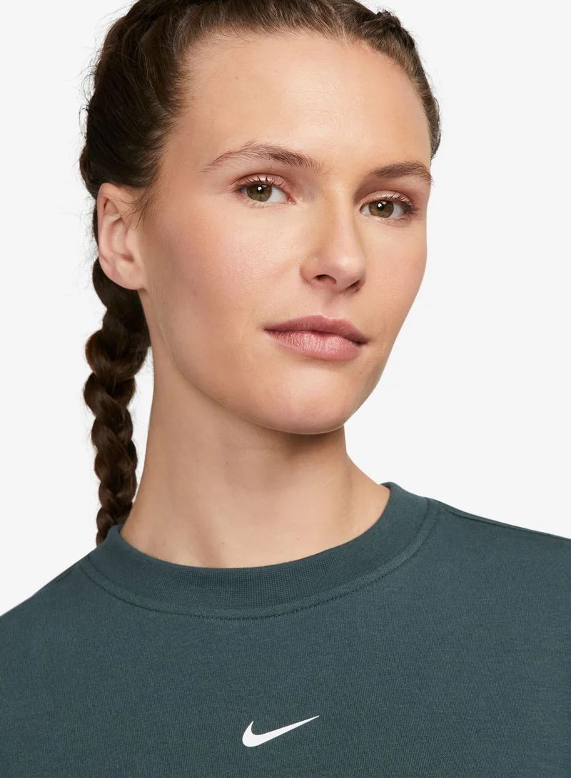 Nike Essential Sweatshirt