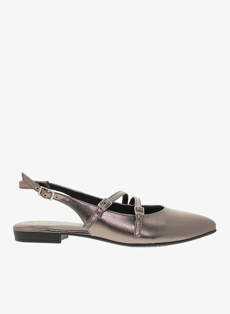 Flat Sandals for Women – Stylish Ladies Flat Sandals & Comfortable Flat Slippers