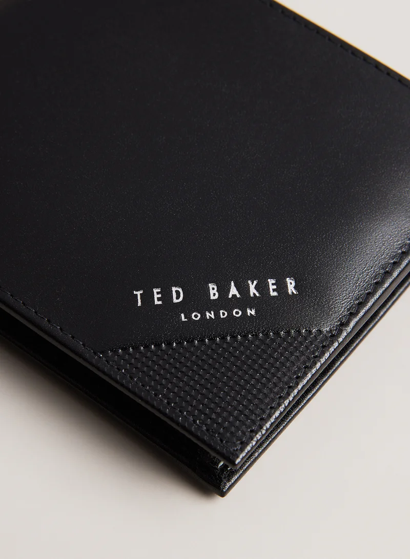 تيد بيكر Embossed Corner Leather Bifold Coin Wallet