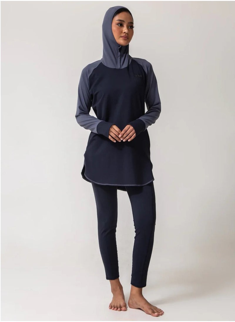 Vicino - Vicino Women's Sports Set: Long-sleeved, hooded sweatshirt with thumbhole and high-waisted workout pants, navy blue - Image 1