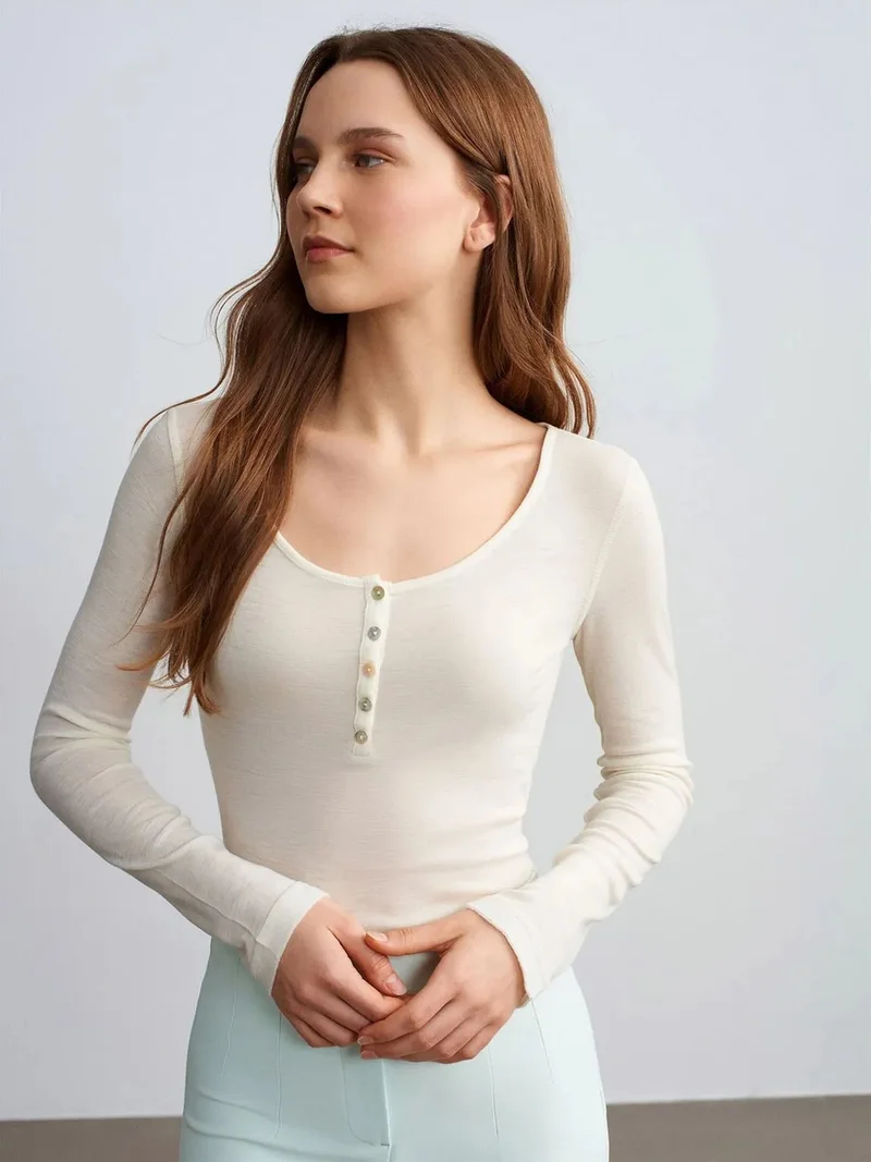 Dilvin DILVIN Slim-Fit Wool Knit Blouse With Buttons