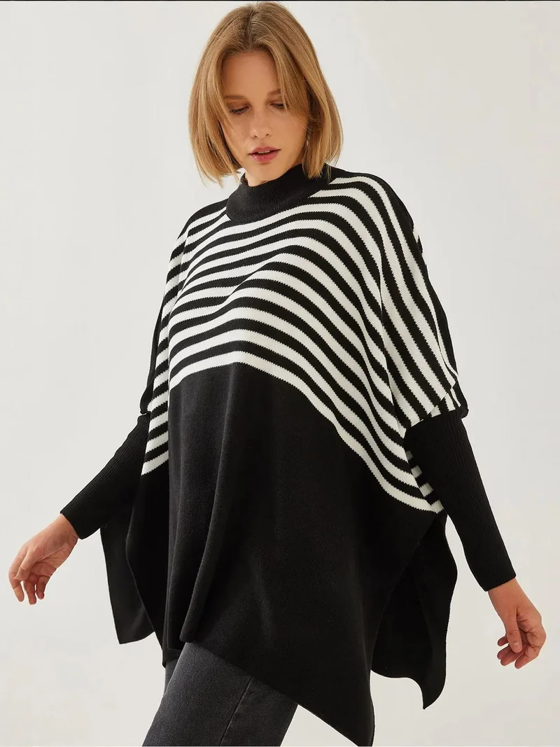 LUCCI Striped Turtleneck Loose Fit Sweater
