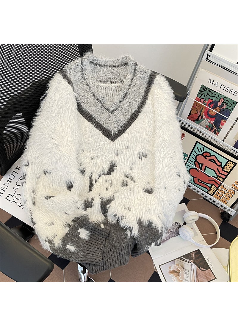 Generic - Autumn WinterNiche Mens Knitted Top Vintage Loose-Fit Gradient V-Neck Sweater Jacket Casual Style Faux-Fox Fur Collar White - Image 1
