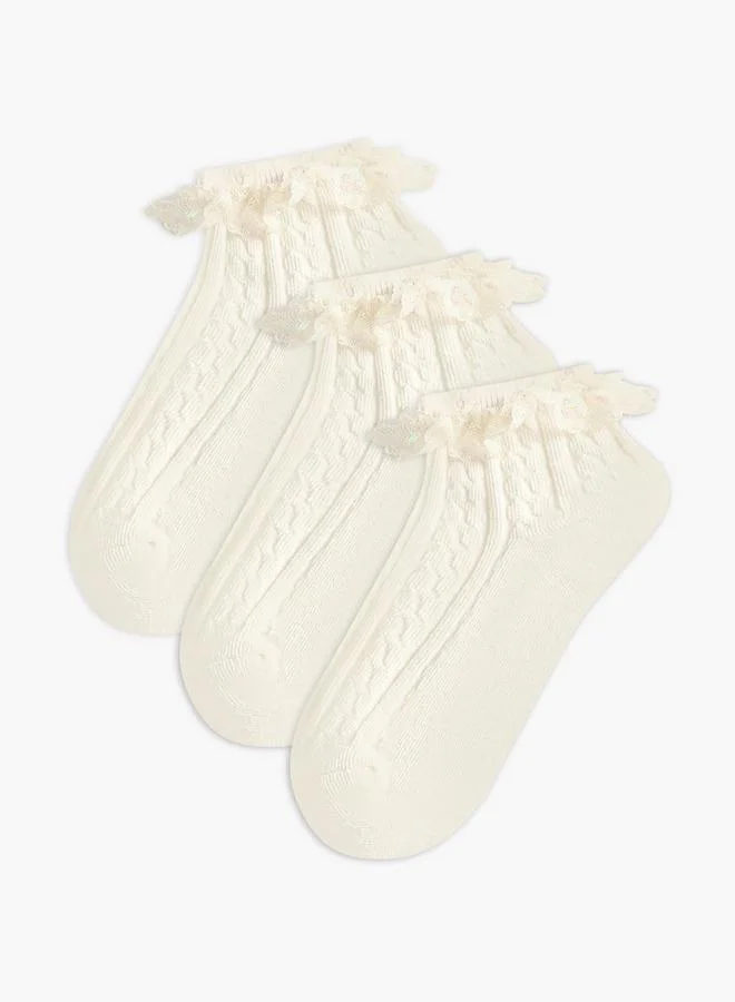 سيليست Pack of 3 Girls Socks with Embroidered Frill Detail