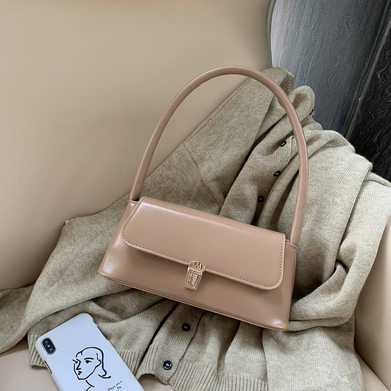 Vintage Baguette Shoulder Bag for Women - Image 4