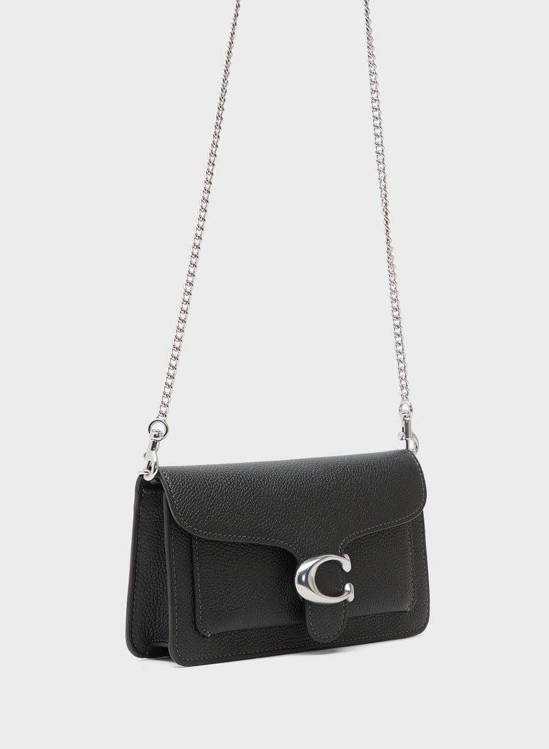 كوتش حقيبة يد كلاتش بسلسلة تابى من جلد الحصى المصقول - Image 3