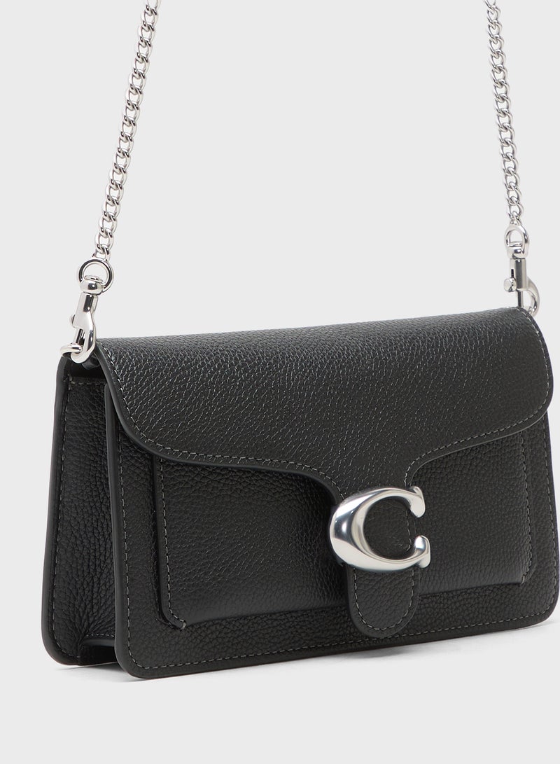 كوتش حقيبة يد كلاتش بسلسلة تابى من جلد الحصى المصقول - Image 4