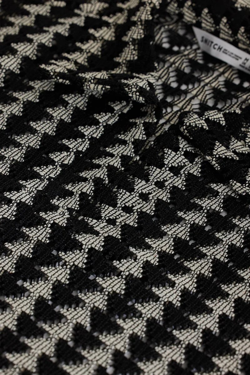 سنيتش Jet Black Geometric Half Sleeve Boxy T-Shirt