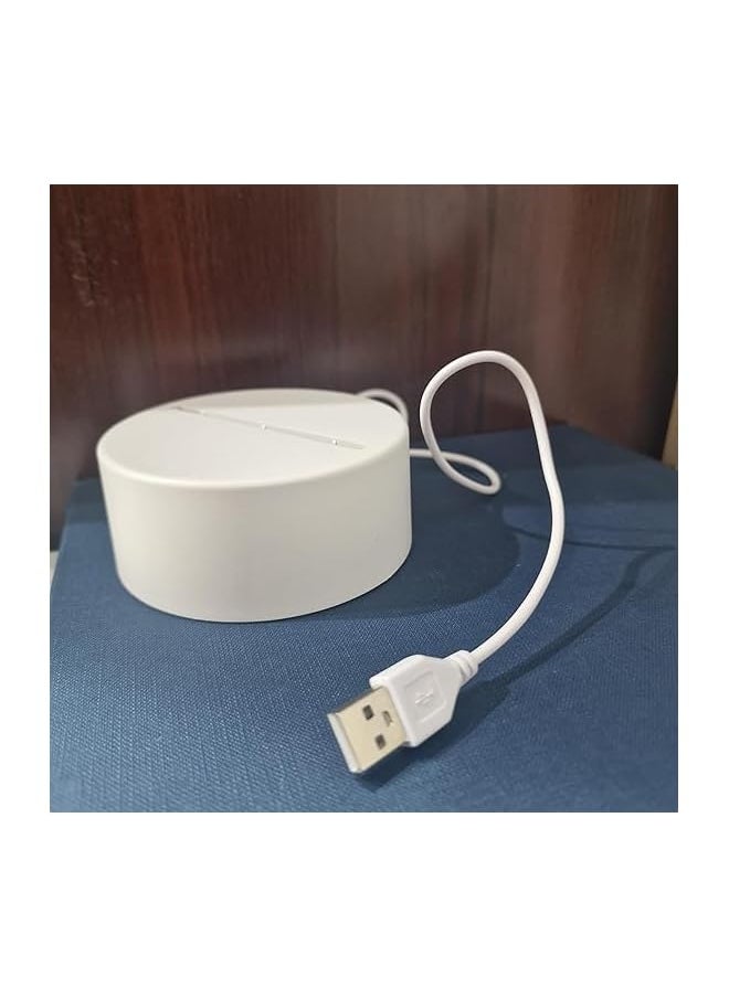 The Bros Ramadan Kareem Crescent Stand, a versatile decor piece perfect for any room. Battery-operated, it's ideal for Ramadan, Eid & house warmings. Spread joy with its warm glow & timeless design.  - Image 5