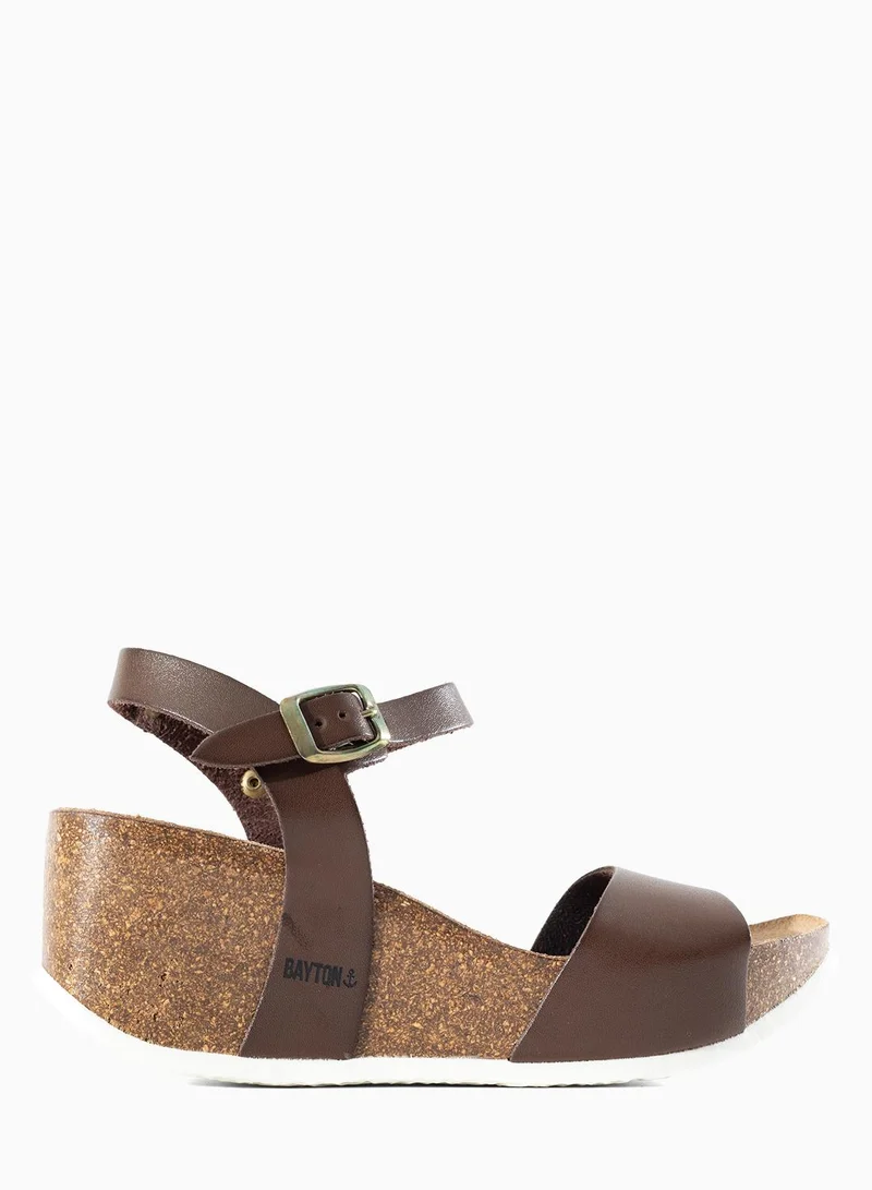 بيتون ودونجا كعب ويدج متوسط