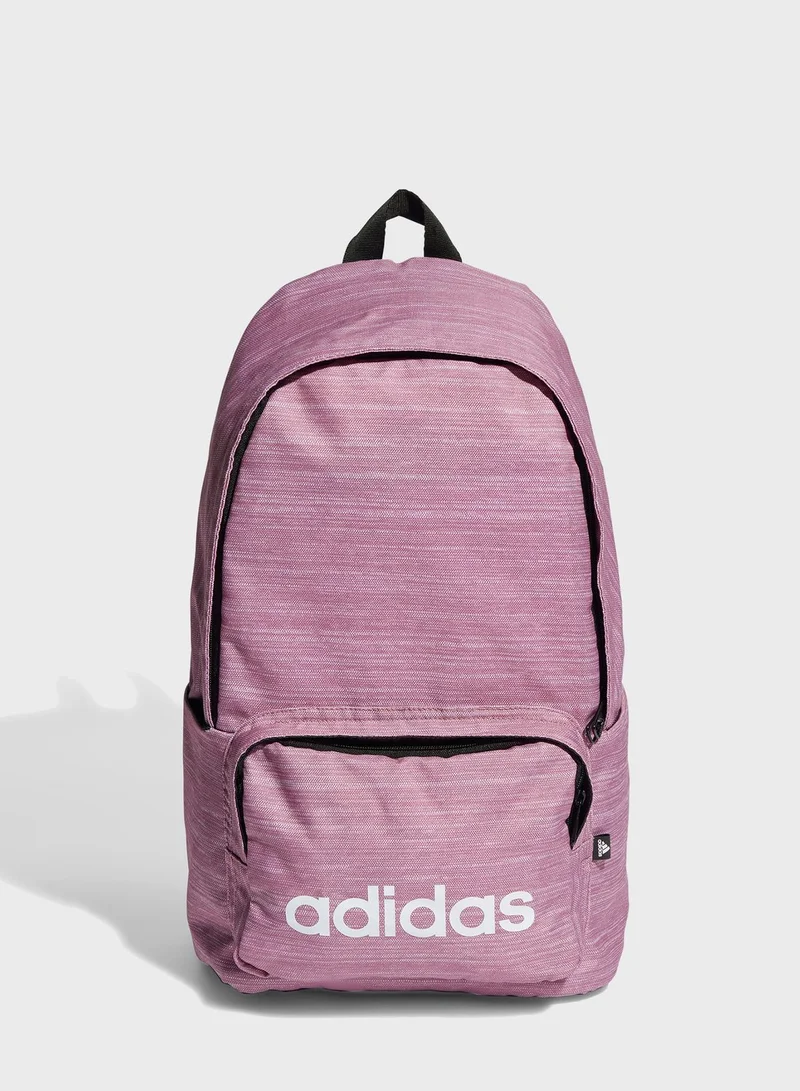 adidas شنطة ظهر بتصميم كلاسيكي