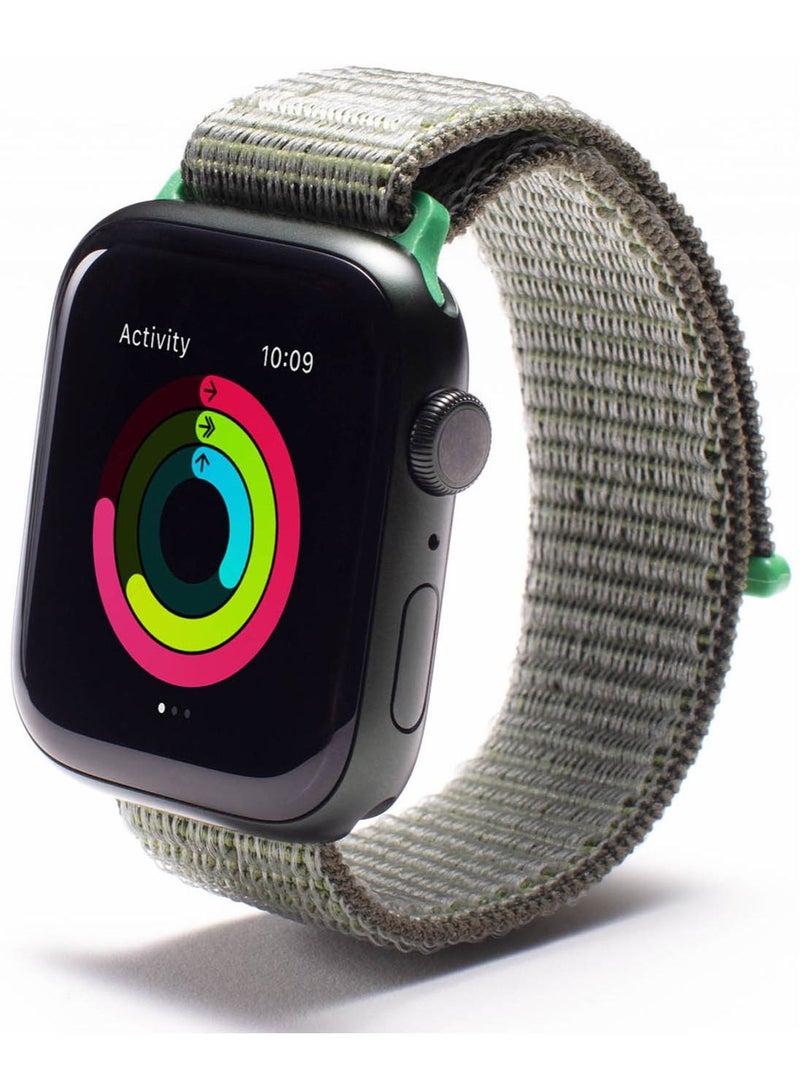 Gear4 سوار رياضي لساعات آبل ووتش سلسلة 7 (45 مم)، سلسلة 6/SE/5/4 (44 مم) وسلسلة 3/2/1 (42 مم) - أخضر غابة - Image 1