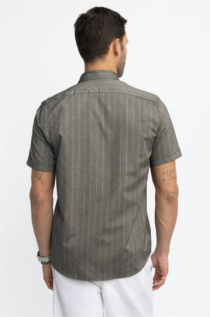 Tudors Classic Fit Button Collar Short Sleeve Striped Cotton Shirt