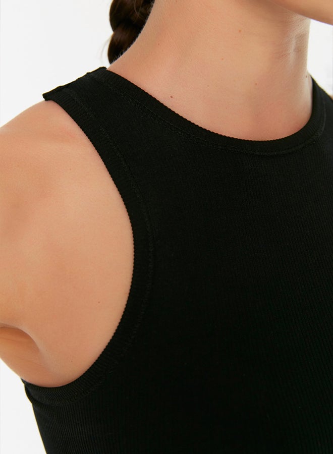 trendyol Sports Bra - Black - Crop - Image 5