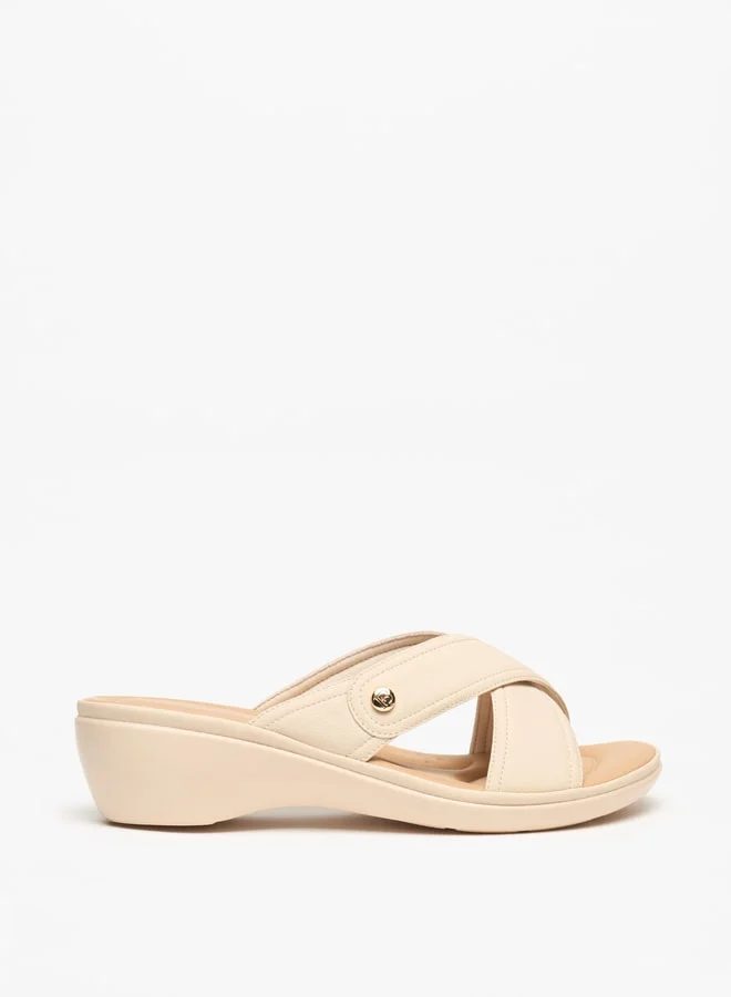 فلورا بيلا من شو إكسبرس Women's Textured Slip-On Cross Strap Sandals with Block Heels