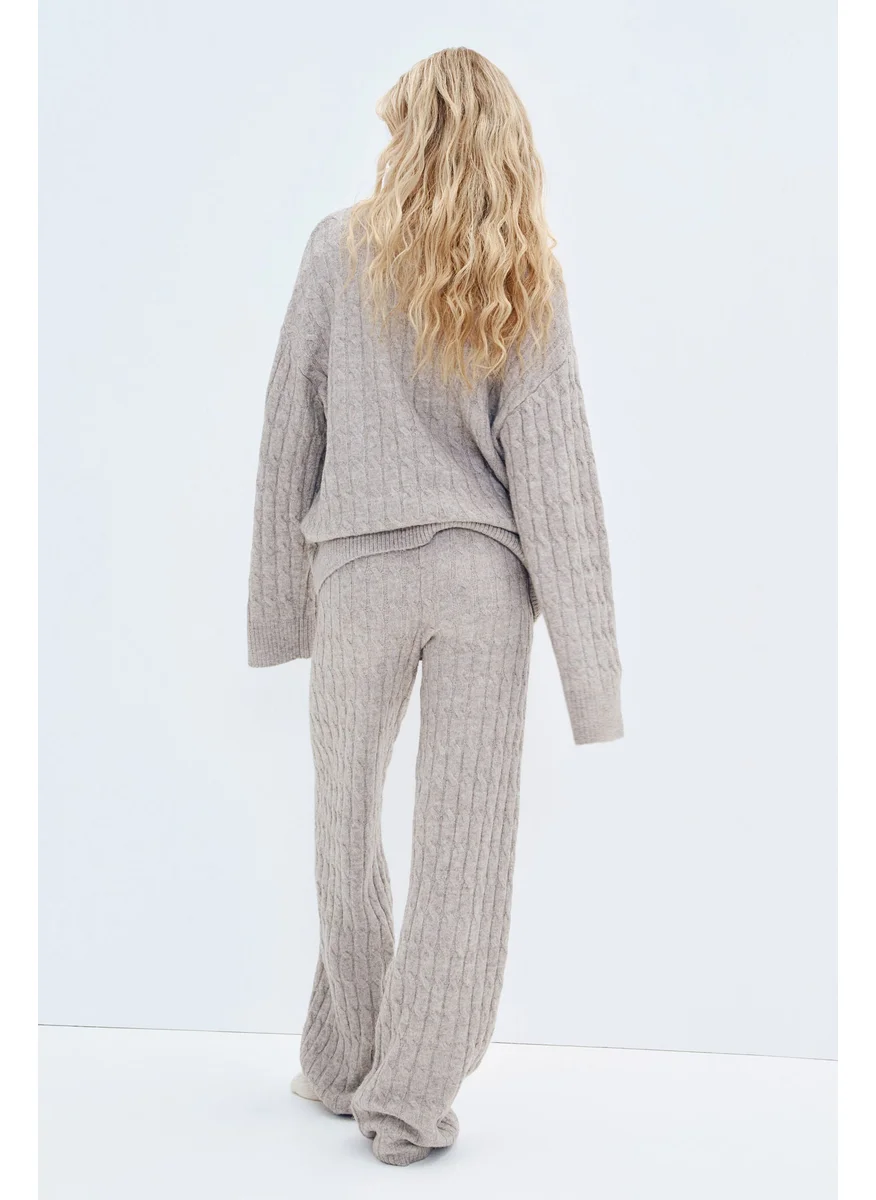 اتش اند ام Cable-Knit Jumper