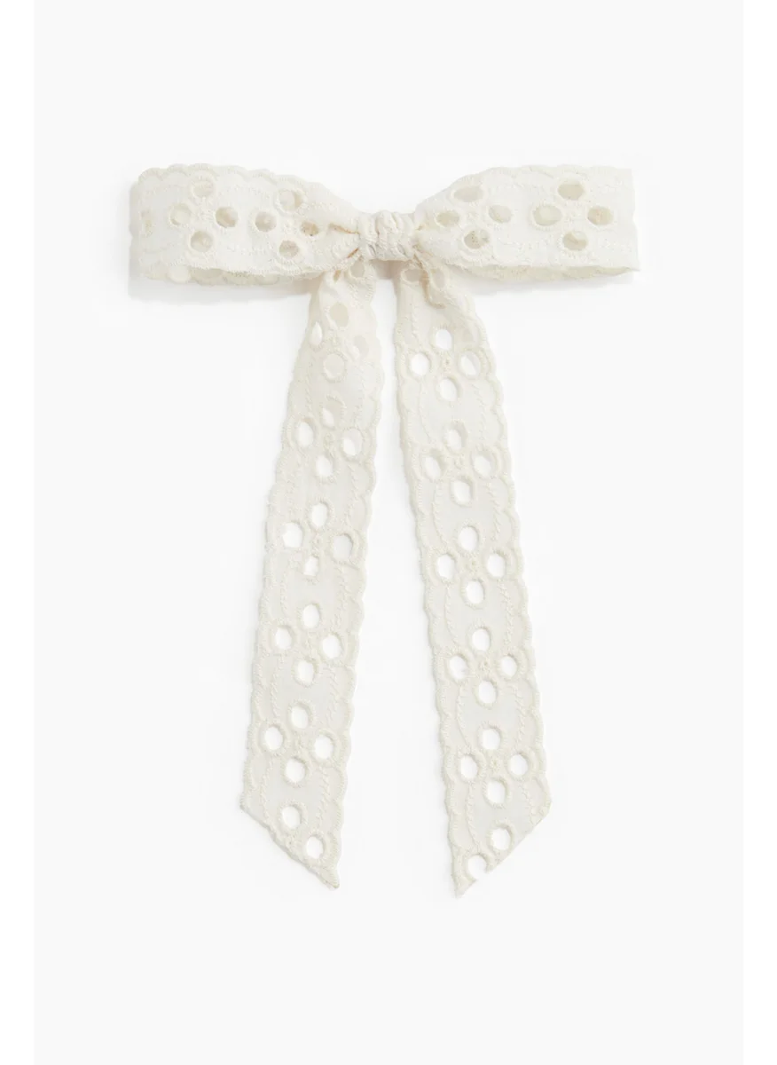 اتش اند ام Broderie Anglaise Bow Hair Clip