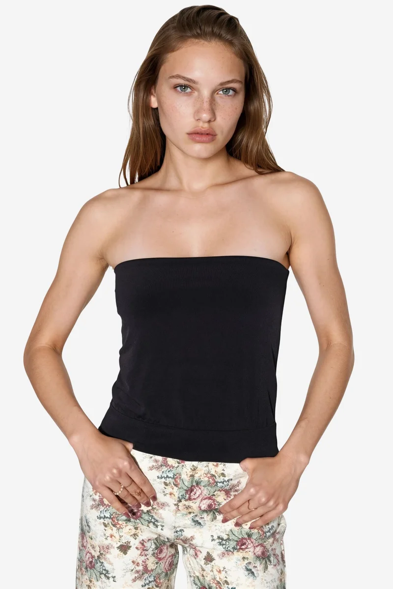 BUSEM Strapless Knitted Crop Top