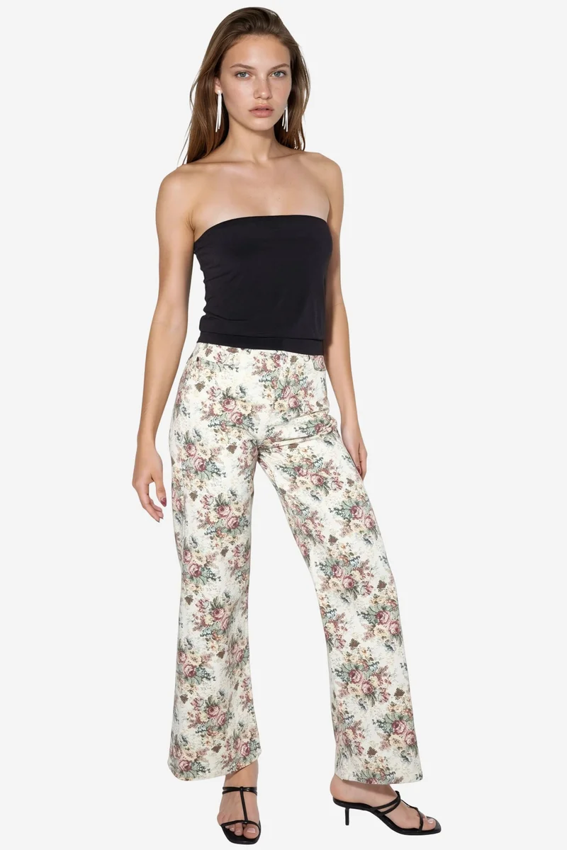 بوسيم BUSEM Strapless Knitted Crop Top